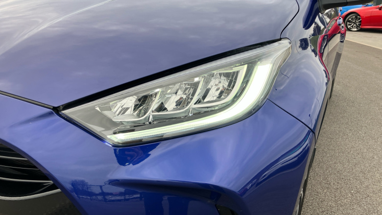 Toyota Yaris 1.5 Hybrid Design 5dr CVT Hybrid Hatchback